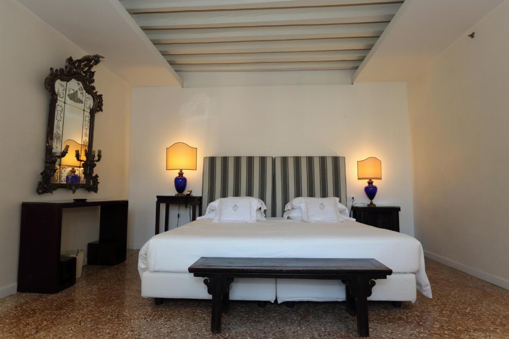 Ca' Nigra Lagoon Resort Main image