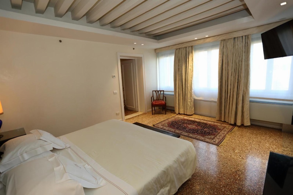 Ca' Nigra Lagoon Resort